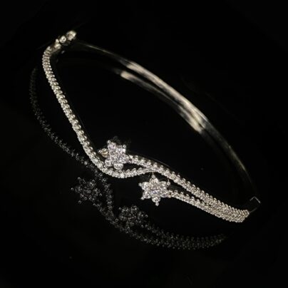 Buy Floral Zircon Brass Bracelet Online | Risha Jewels