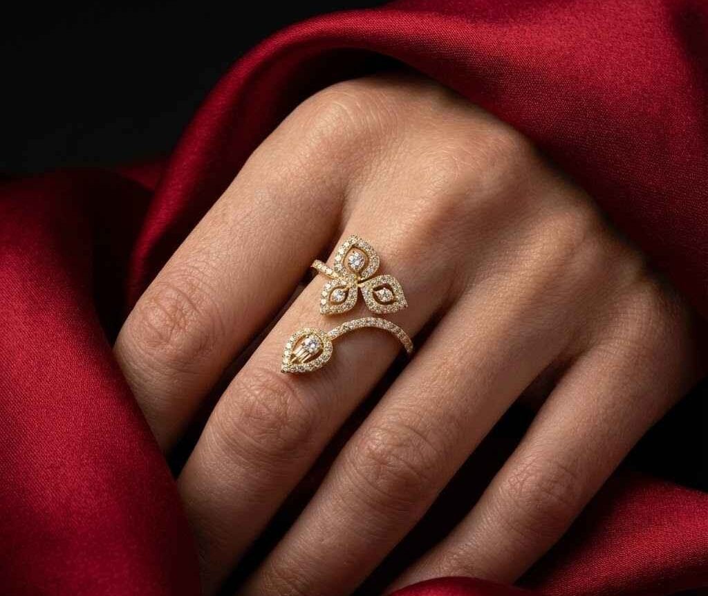 Mixing Metals Flower Vine Twist Brass Ring for Women
