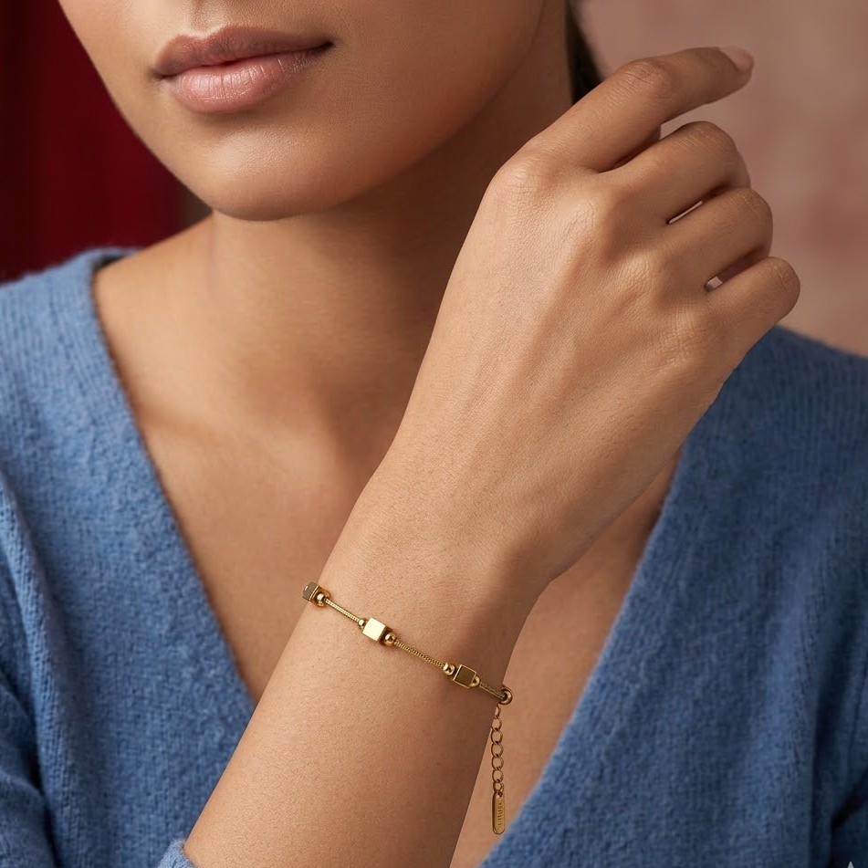 Geometric Cube Bead Bracelet - Image 4