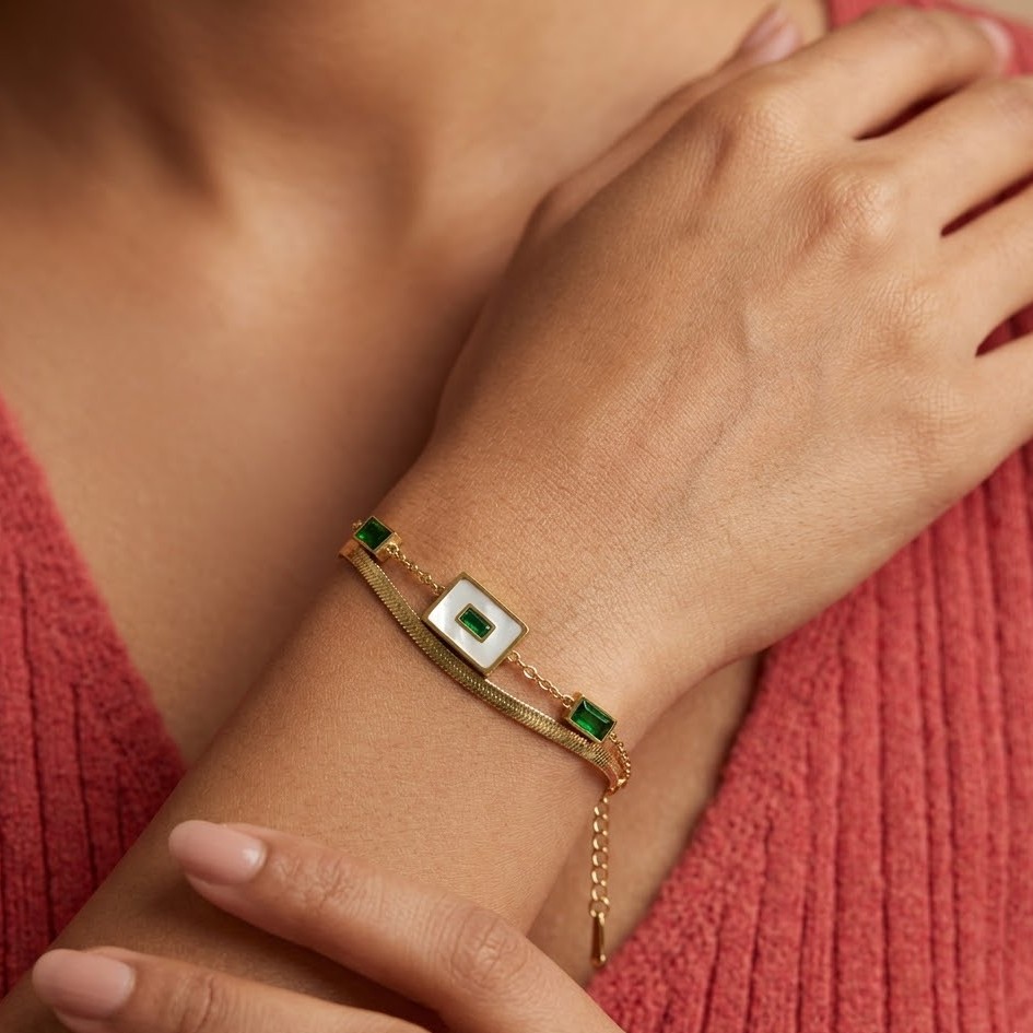 Emerald Baguette Bracelet - Image 3